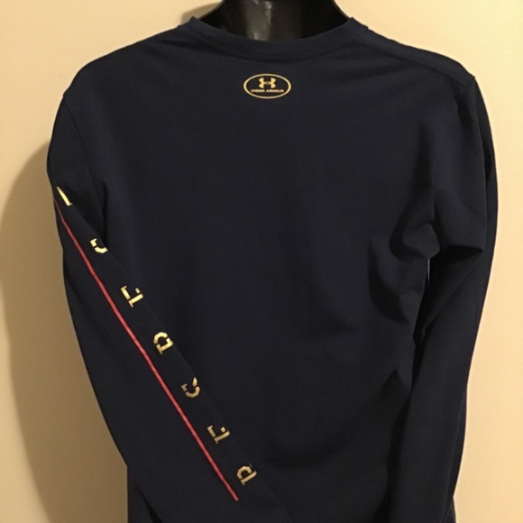 🔥🔥NEW CONDITION, SIZE MEDIUM, UNDER AROMUR,  GORGEOUS SHIRT - Picture 3 of 3